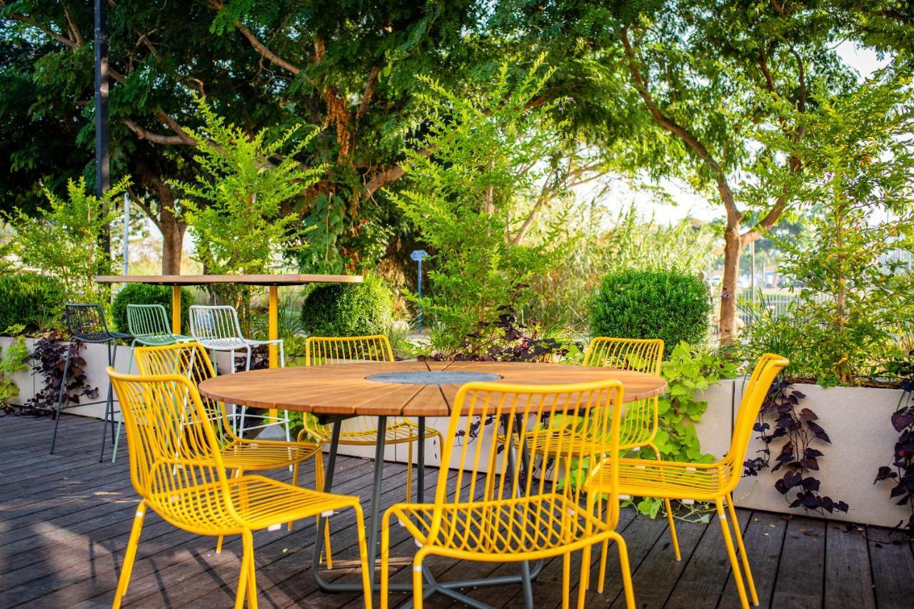 The Spot Hostel Tel Aviv Exterior photo