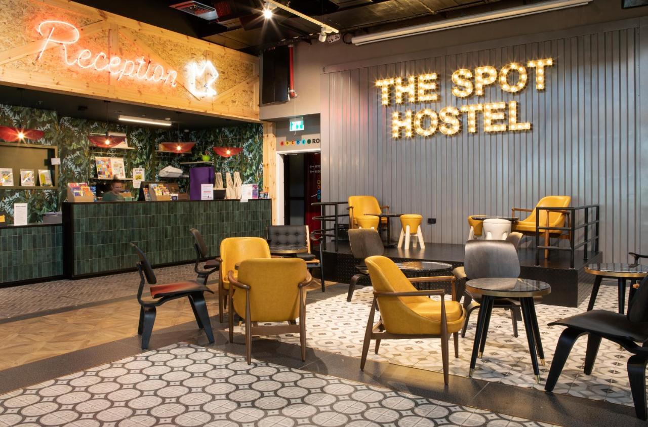 The Spot Hostel Tel Aviv Exterior photo