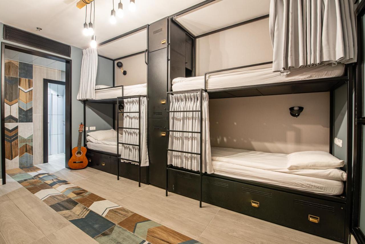 The Spot Hostel Tel Aviv Exterior photo